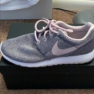 Brand New Nike Roshe